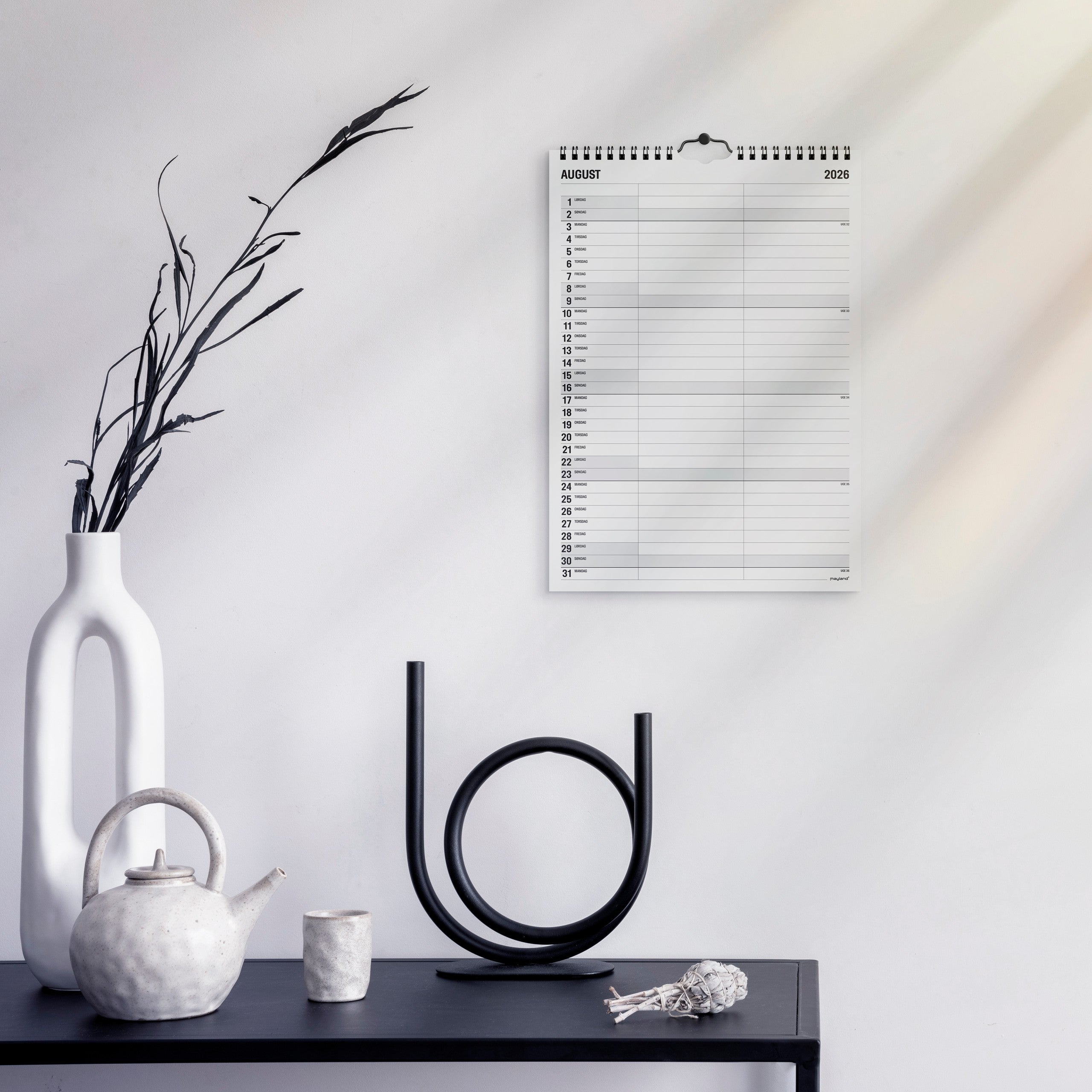 Familiekalender Black and white 2 kol. 2026