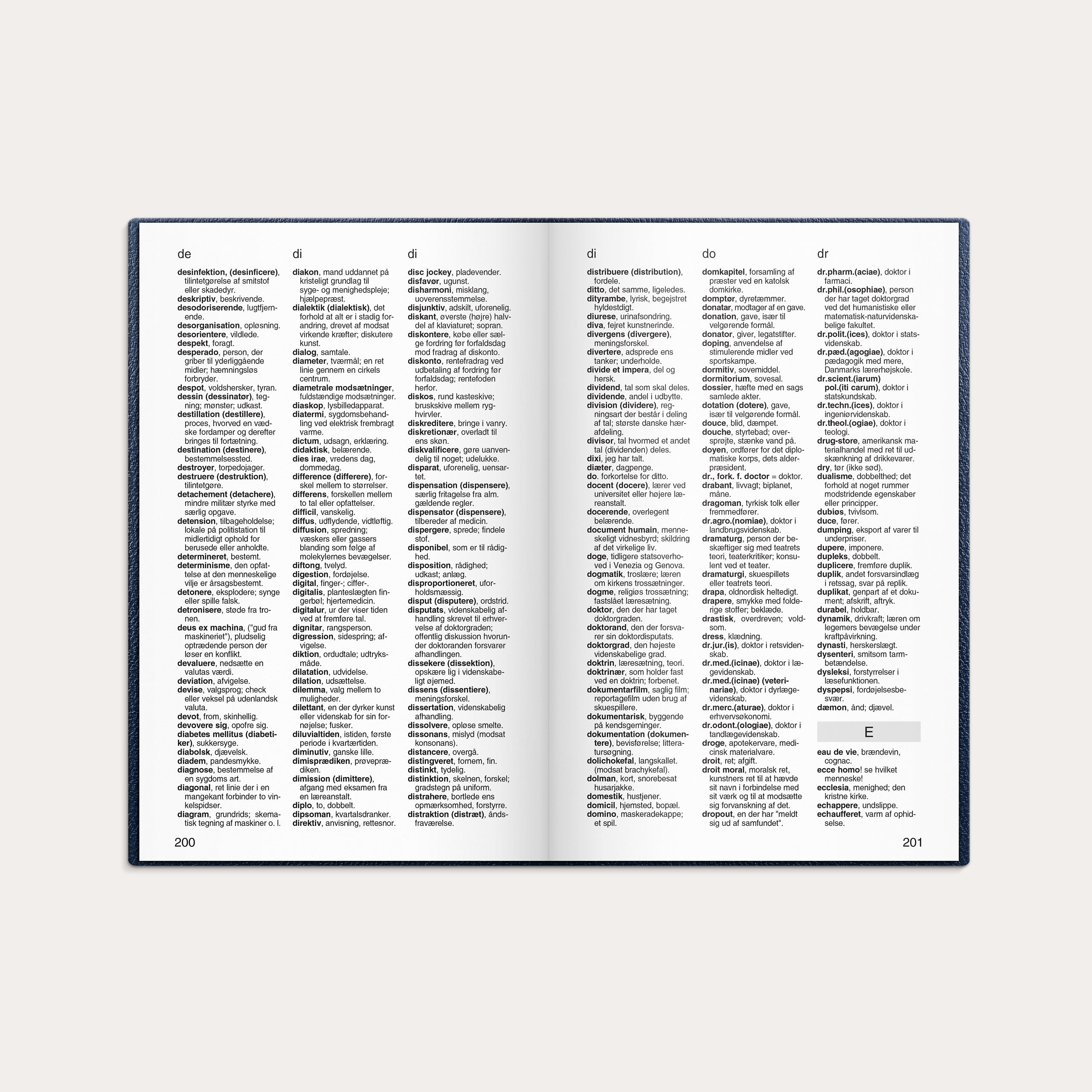 Lommekalender uge blå kunstskind indbundet 2026