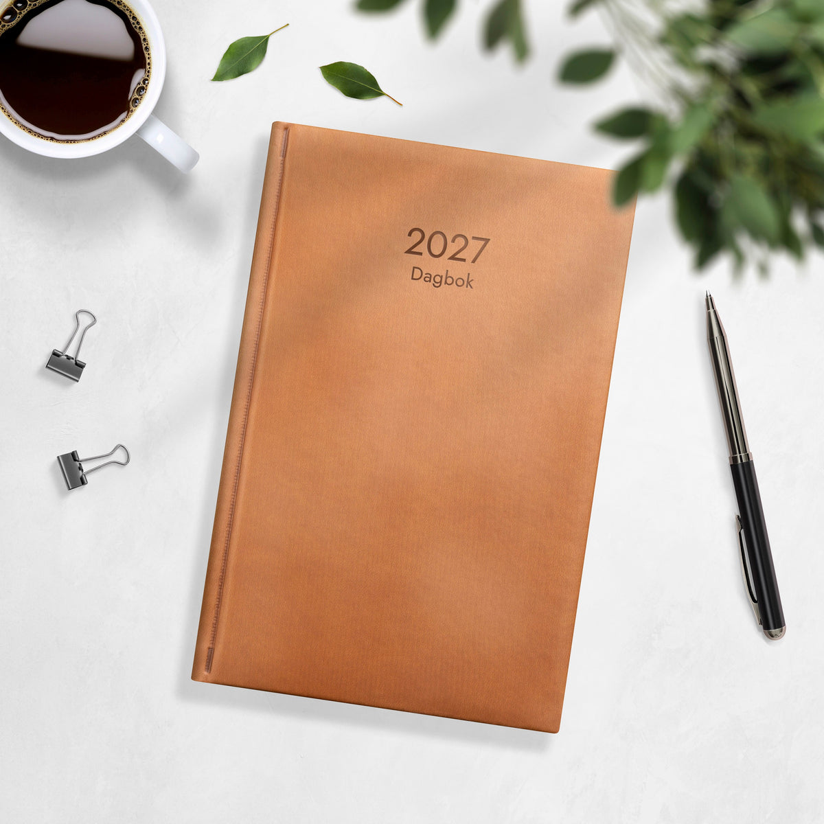 Dagbok 2027 cognac konstläder