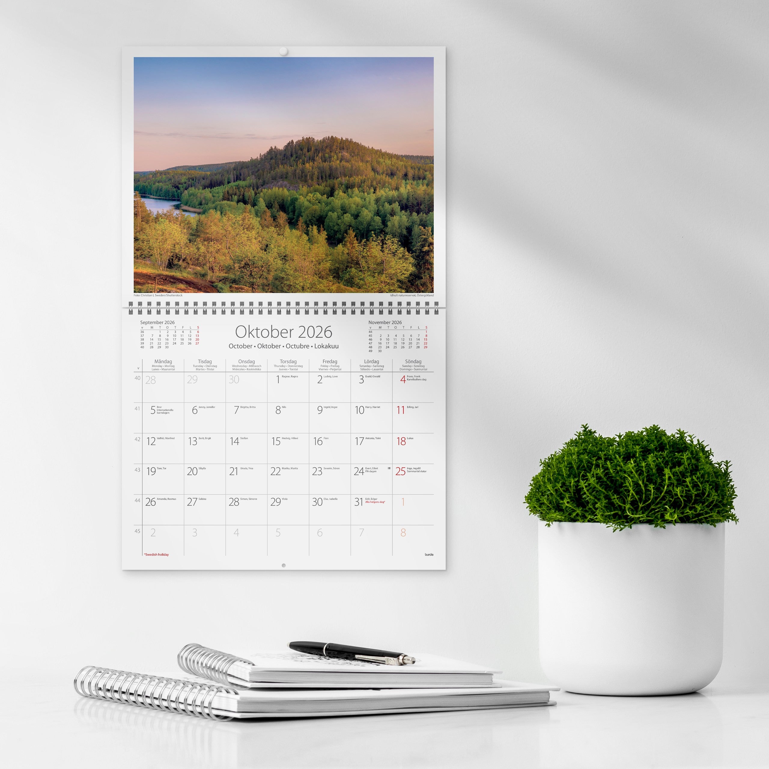 Väggkalender 2026 Sweden med kuvert