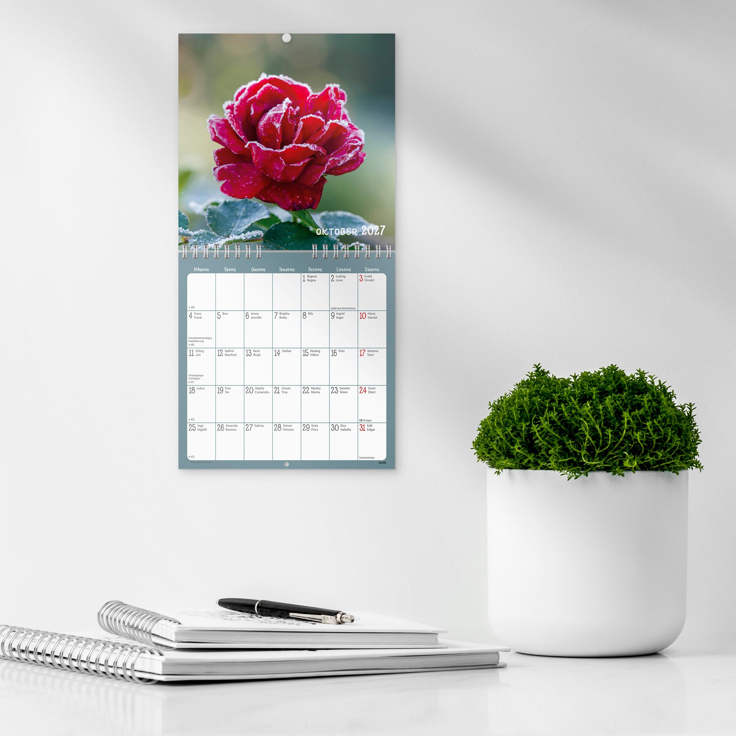 Väggkalender 2027 Blommor