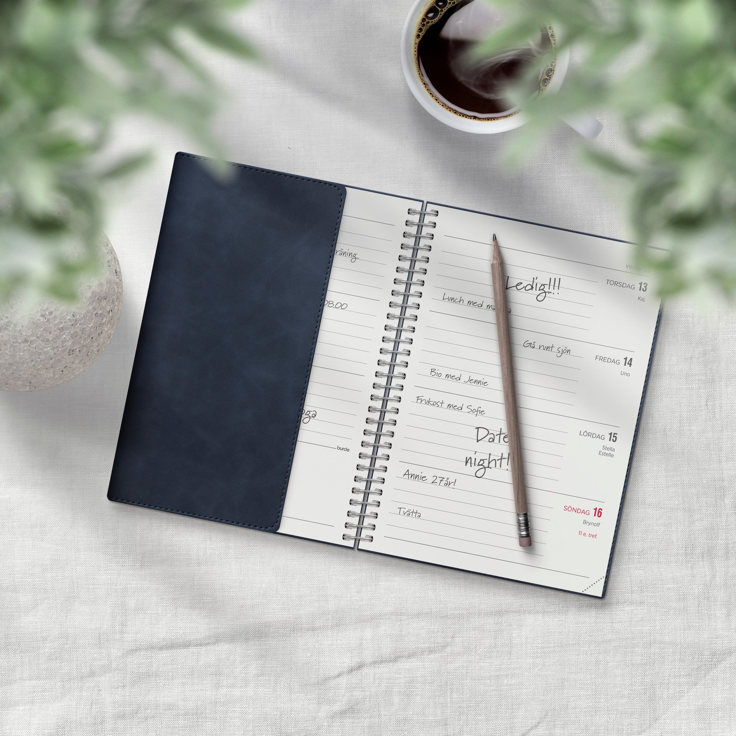 Kalender 2026 Senator A6 Twist blå – lifestyle