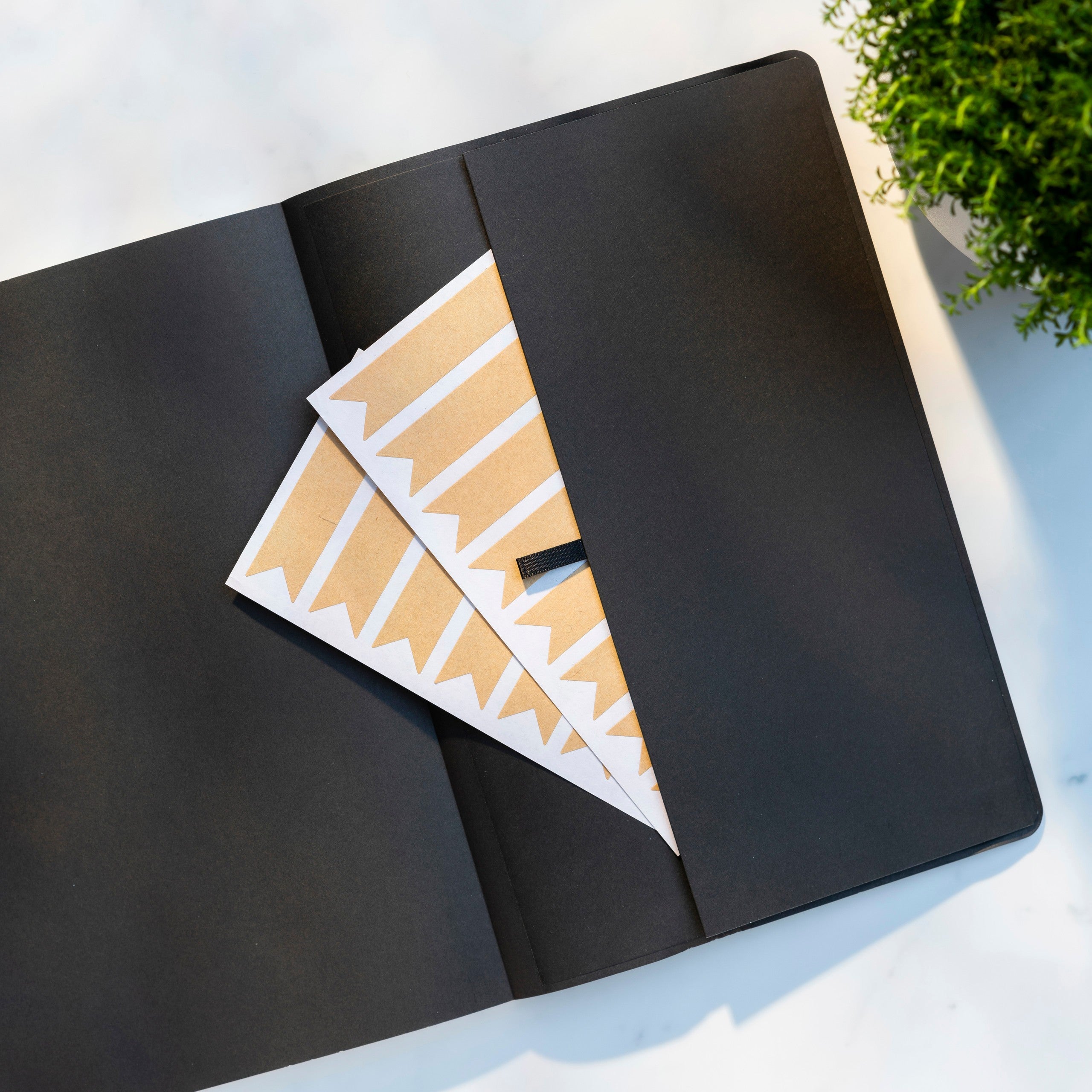 Notebook Deluxe B5 Black