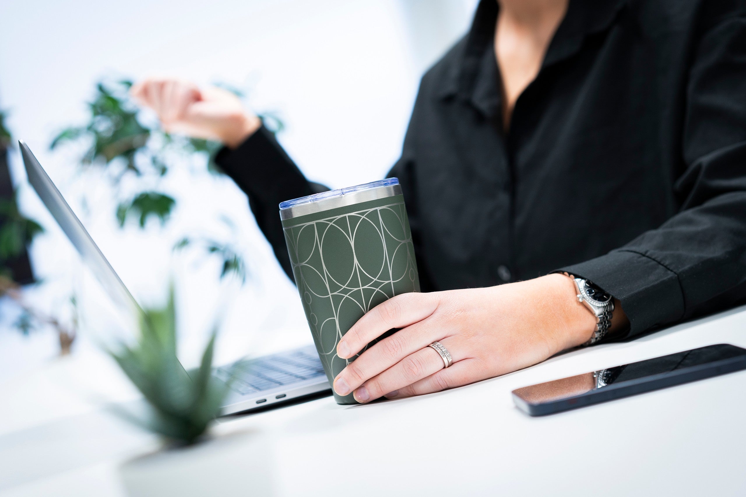 Thermobecher Art Deco